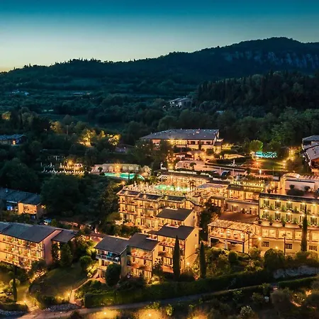 Hotel Madrigale Panoramic Lifestyle & Soulful