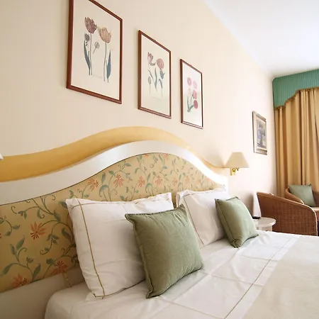 Madrigale Panoramic Lifestyle & Soulful Costermano