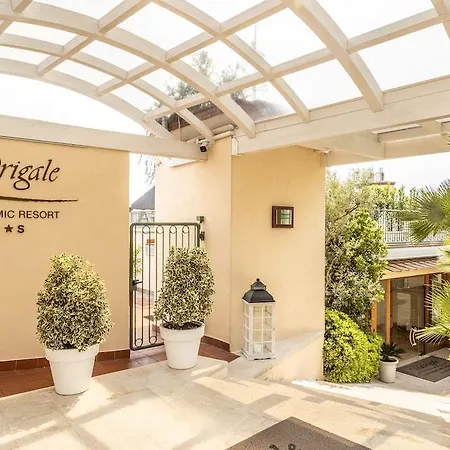 Hotel Madrigale Panoramic Lifestyle & Soulful