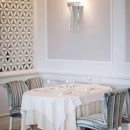 Madrigale Panoramic Lifestyle & Soulful Hotel Costermano